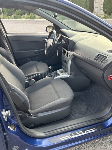 Opel Astra 2010, 156,000 km - 1.3 l - Gəncə