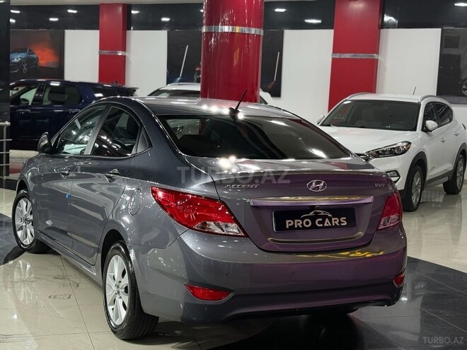 Hyundai Accent 2015, 108,000 km - 1.4 l - Bakı