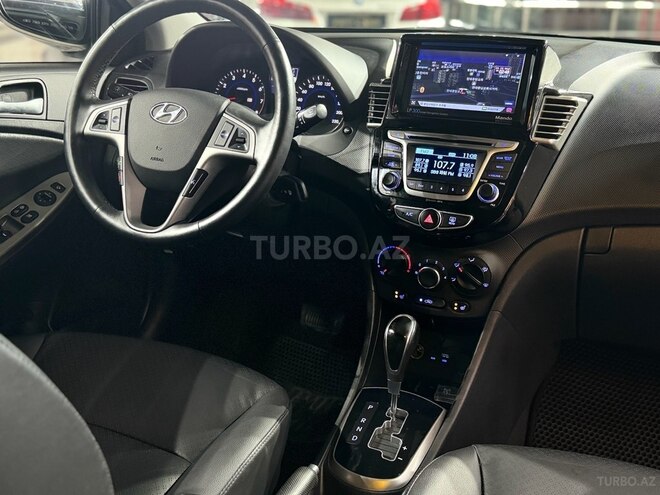 Hyundai Accent 2015, 108,000 km - 1.4 l - Bakı