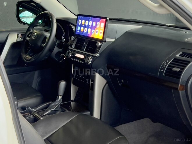 Toyota Land Cruiser Prado-14
