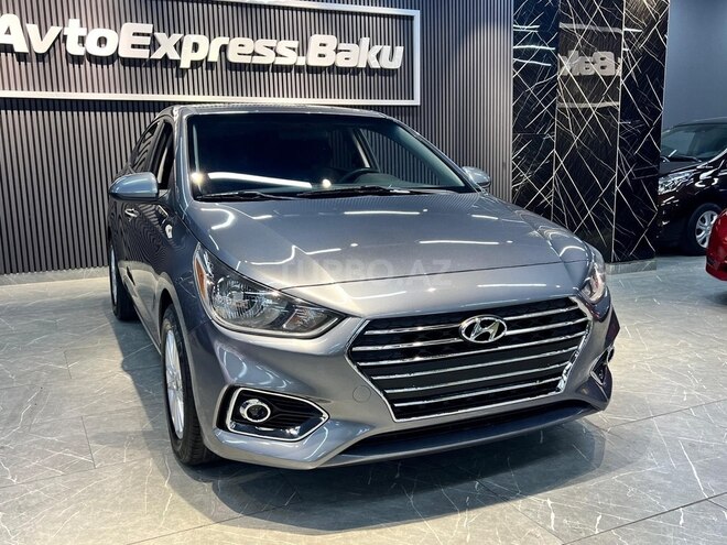 Hyundai Accent-3