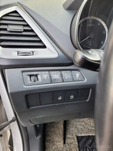 Hyundai Santa Fe 2016, 176,000 km - 2.0 л - Bakı