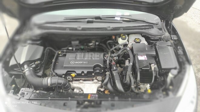 Opel Astra 2011, 214,000 km - 1.4 l - Bakı