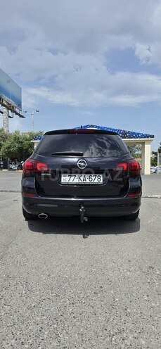 Opel Astra 2011, 214,000 km - 1.4 l - Bakı