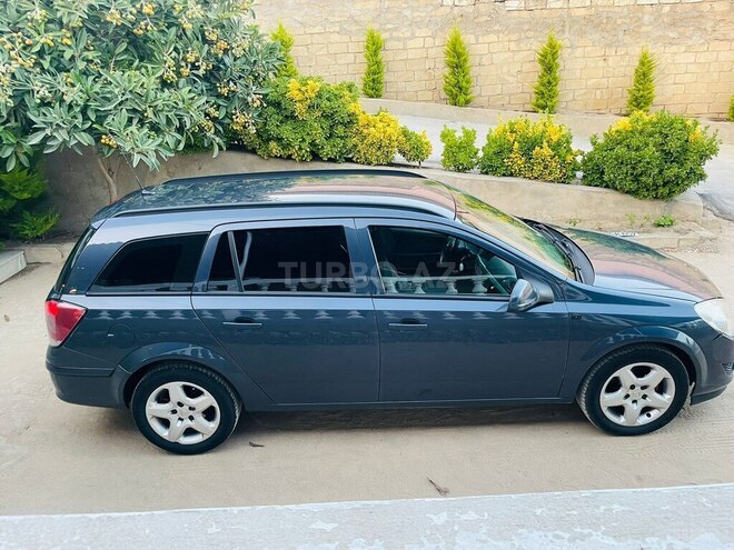 Opel Astra 2009, 370,000 km - 1.7 l - Bakı