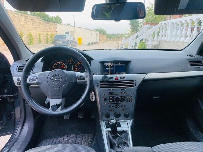 Opel Astra 2009, 370,000 km - 1.7 l - Bakı