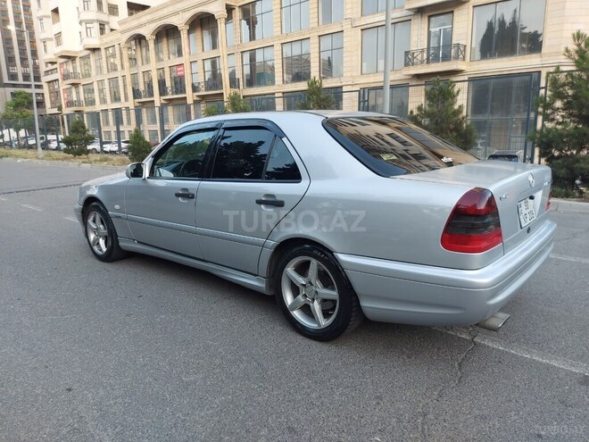 Mercedes C 240 2000, 400,000 km - 2.4 l - Bakı