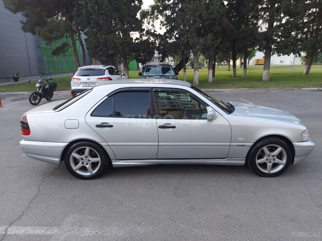 Mercedes C 240 2000, 400,000 km - 2.4 l - Bakı