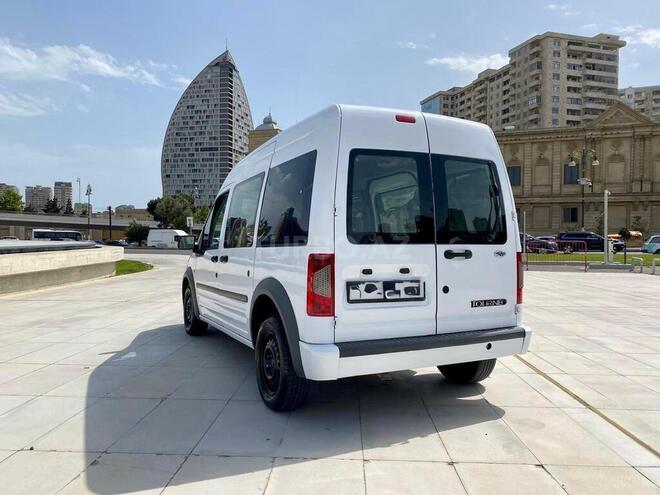 Ford Tourneo Connect 2010, 414,000 km - 1.8 l - Bakı