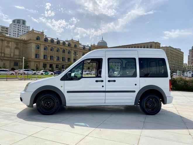 Ford Tourneo Connect 2010, 414,000 km - 1.8 l - Bakı