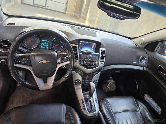 Chevrolet Cruze-3
