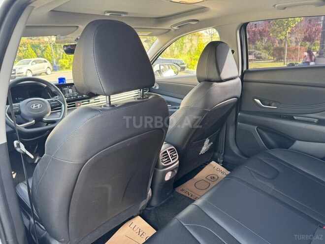 Hyundai Elantra 2024, 15,000 km - 1.5 l - Bakı