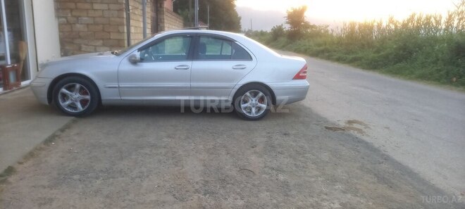 Mercedes C 200 2000, 325,478 km - 2.0 л - Masallı