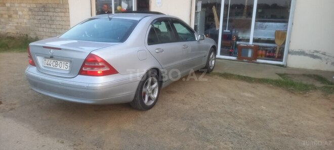 Mercedes C 200 2000, 325,478 km - 2.0 л - Masallı