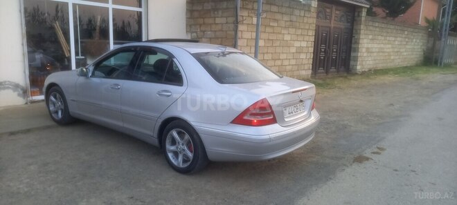 Mercedes C 200 2000, 325,478 km - 2.0 л - Masallı