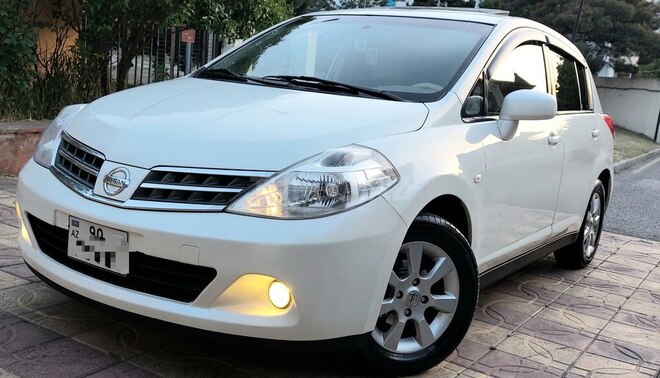 Nissan Tiida 2008, 173,700 km - 1.6 л - Bakı