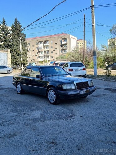 Mercedes E 250 1992, 500,000 km - 2.5 l - Sumqayıt