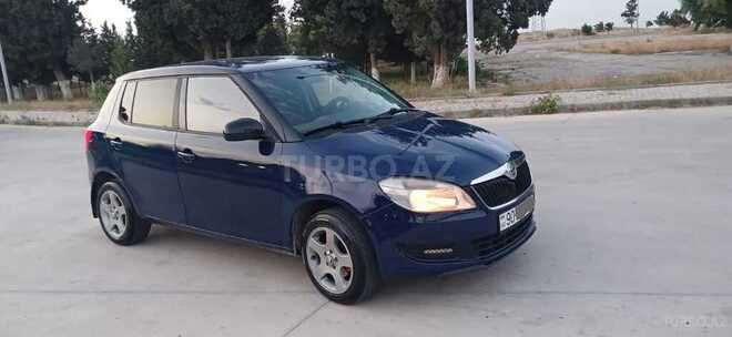 Skoda Fabia 2011, 213,082 km - 1.6 l - Sumqayıt