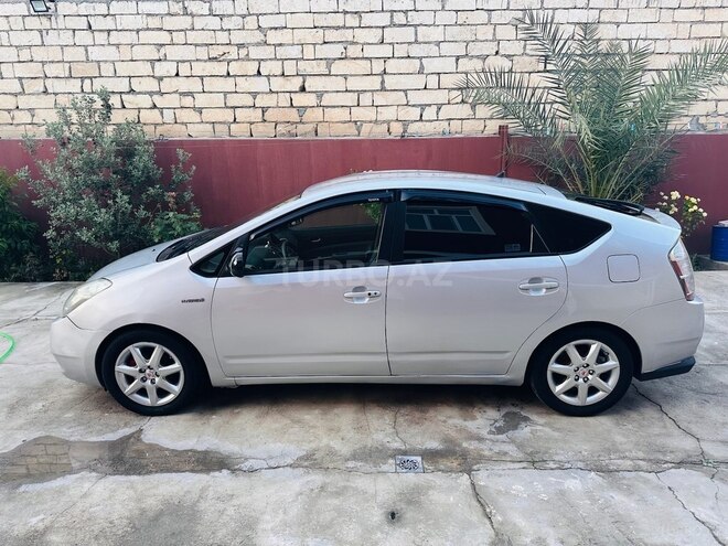 Toyota Prius 2007, 500,506 km - 1.5 l - Bərdə