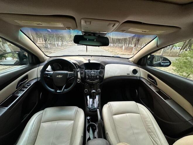 Chevrolet Cruze 2011, 275,000 km - 1.4 l - Sumqayıt