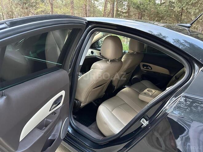 Chevrolet Cruze 2011, 275,000 km - 1.4 l - Sumqayıt