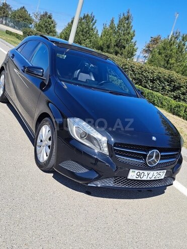 Mercedes A 180 2014, 174,000 km - 1.5 l - Bakı