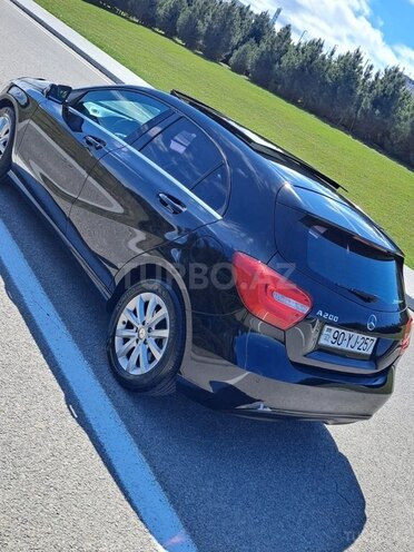 Mercedes A 180 2014, 174,000 km - 1.5 l - Bakı