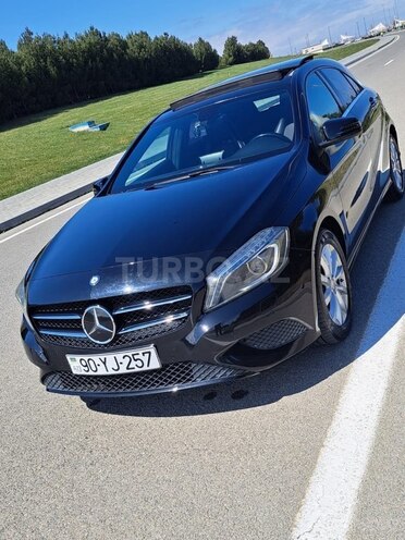Mercedes A 180 2014, 174,000 km - 1.5 l - Bakı