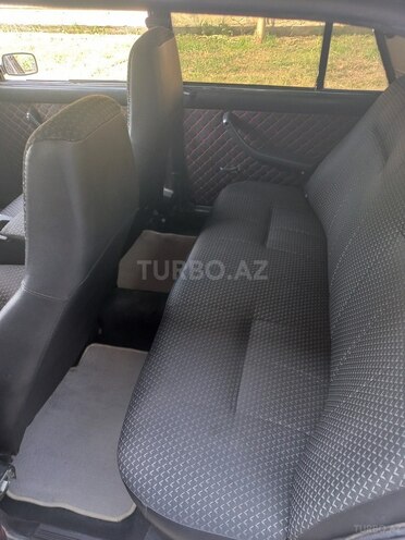 LADA (VAZ) 2107 2010, 88,000 km - 1.6 l - Xudat