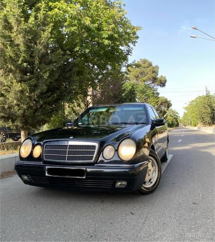 Mercedes E 230 1998, 234,570 km - 2.3 l - Bakı