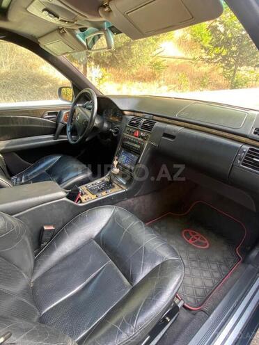 Mercedes E 230 1998, 234,570 km - 2.3 l - Bakı