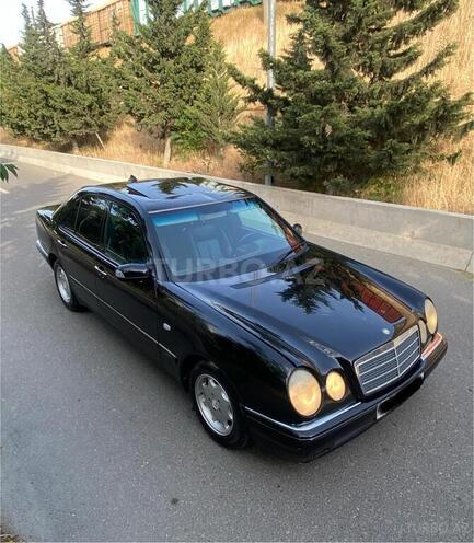 Mercedes E 230 1998, 234,570 km - 2.3 l - Bakı