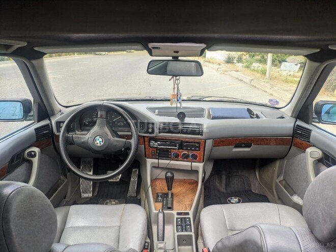 BMW 520 1995, 385,000 km - 2.0 l - Bakı