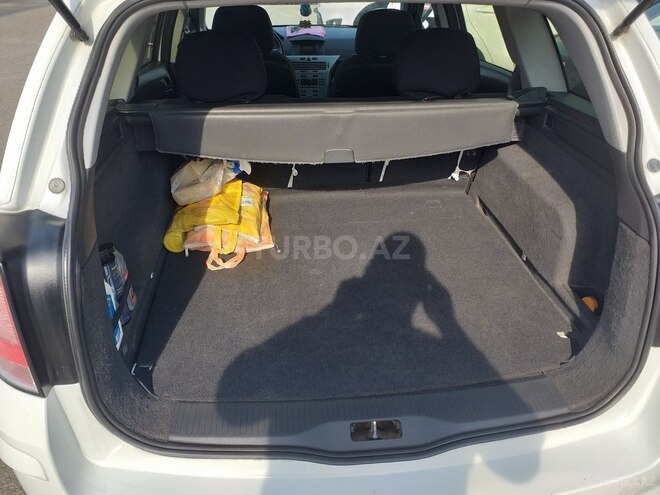 Opel Astra 2010, 382,000 km - 1.3 l - Bakı