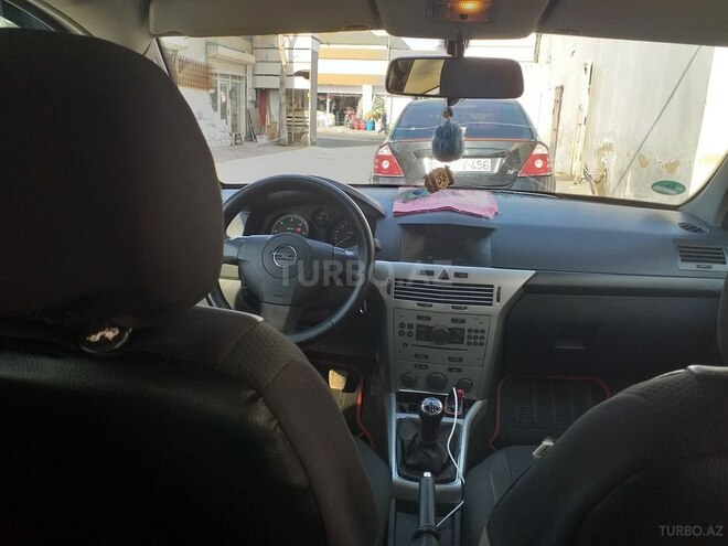 Opel Astra 2010, 382,000 km - 1.3 l - Bakı