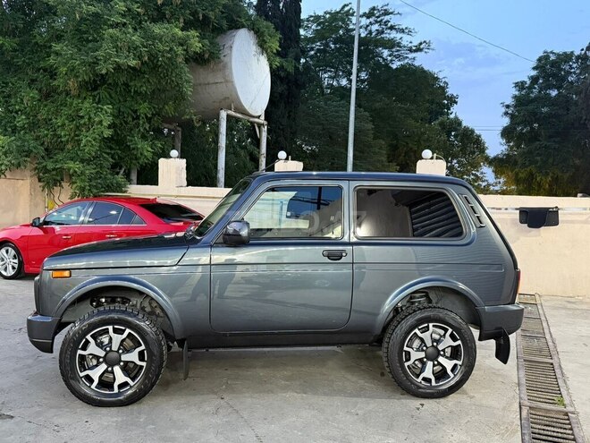 LADA (VAZ) Niva 2020, 35,000 km - 1.7 л - Gəncə