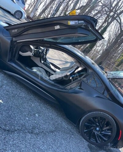 BMW i8 2018, 63,000 km - 1.5 л - Bakı