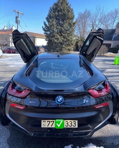 BMW i8 2018, 63,000 km - 1.5 л - Bakı