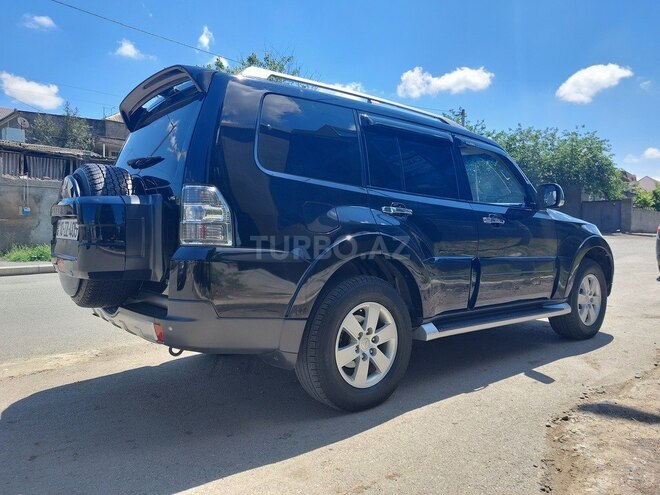 Mitsubishi Pajero 2007, 138,000 km - 3.0 l - Bakı