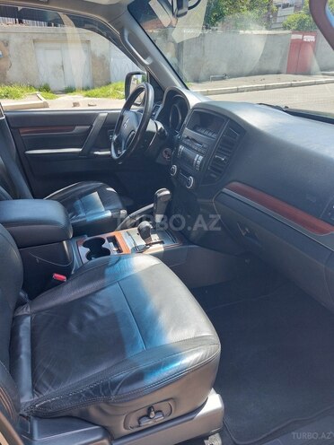 Mitsubishi Pajero 2007, 138,000 km - 3.0 l - Bakı