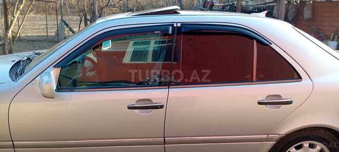 Mercedes C 180 1995, 278,000 km - 1.8 l - Qax