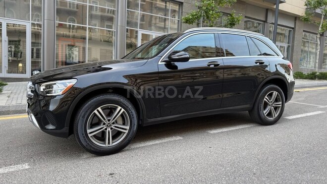 Mercedes GLC 300 4MATIC 2019, 31,000 km - 2.0 l - Bakı