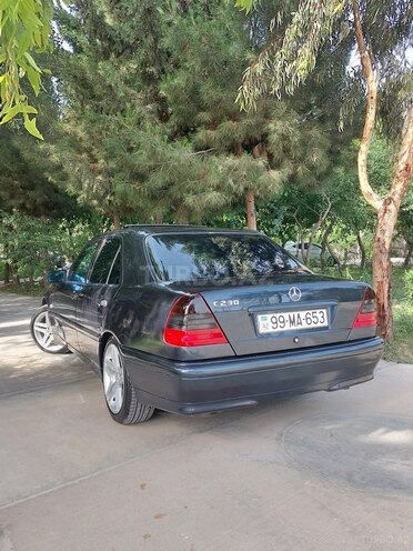 Mercedes C 230 1997, 281,000 km - 2.3 l - Şirvan