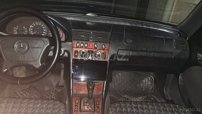 Mercedes C 220 d 1999, 447,000 km - 2.2 l - Bakı