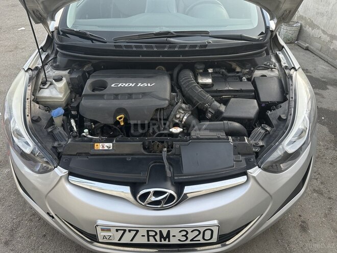 Hyundai Avante 2014, 221,000 km - 1.6 l - Bakı