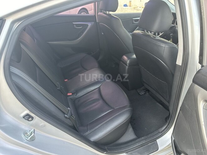 Hyundai Avante 2014, 221,000 km - 1.6 l - Bakı