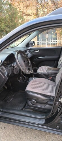 Kia Sportage 2009, 330,000 km - 2.0 л - Bakı