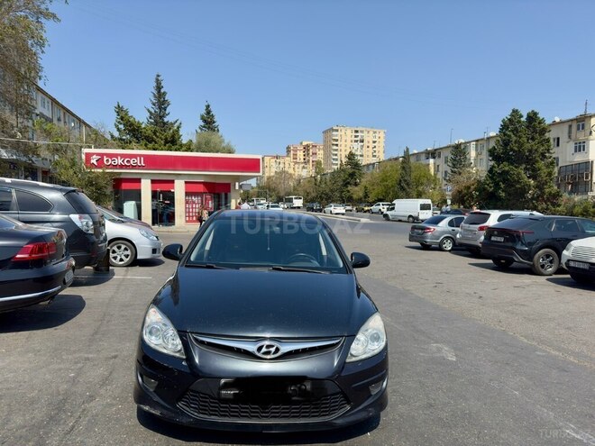 Hyundai i30 2009, 270,000 km - 1.6 l - Gəncə