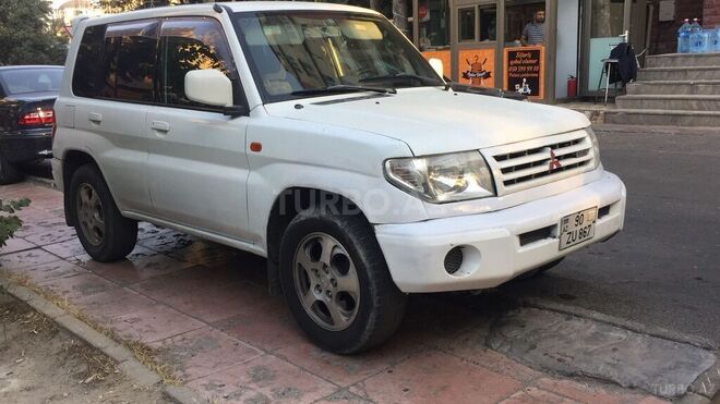 Mitsubishi Pajero io 2000, 103,500 km - 2.0 л - Bakı