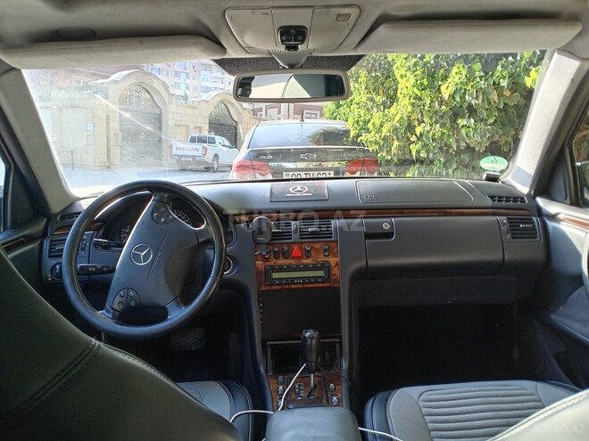 Mercedes E 270 2000, 366,173 km - 2.7 l - Bakı
